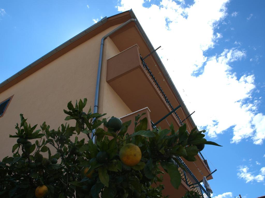 Apartment Luna Ploce  Luaran gambar
